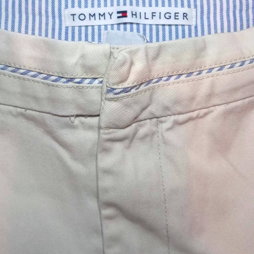 Khaki pants